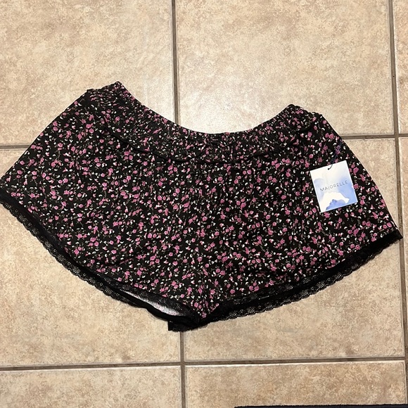 MAJORELLE flower print shorts - Picture 2 of 6